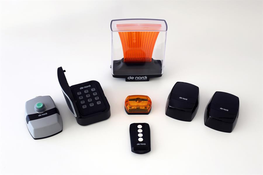 Wireless keypad digital combination, LED wall flashing light, photocells, two-channel and four-photocells